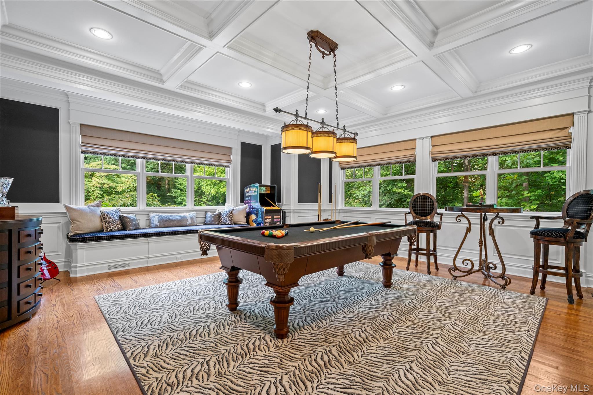 Single Family Parish Nassau County, NY 11560, MLS-912834-11