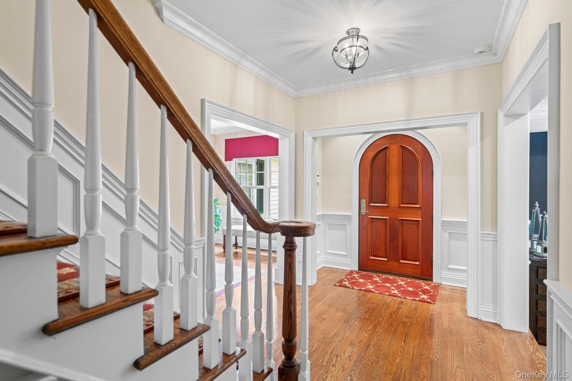 Single Family Parish Nassau County, NY 11560, MLS-912834-9