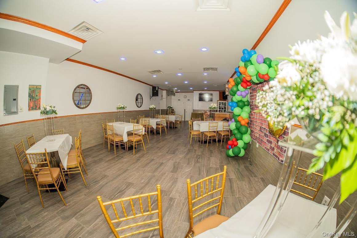 Commercial Sale Wyckoff  Brooklyn, NY 11237, MLS-912883-20