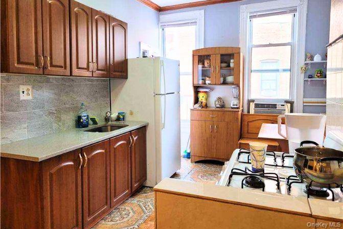 Commercial Sale Wyckoff  Brooklyn, NY 11237, MLS-912883-6