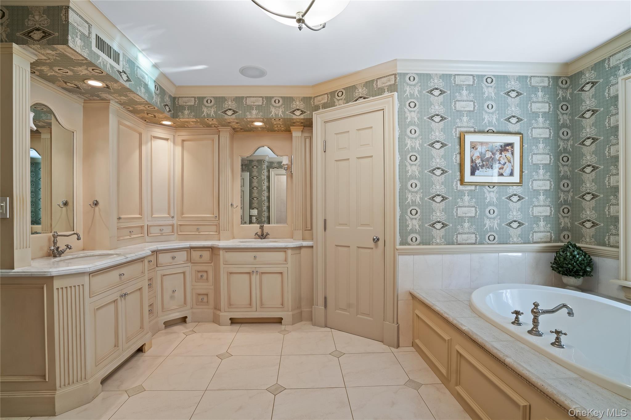 Single Family Bryant Nassau County, NY 11576, MLS-912885-29