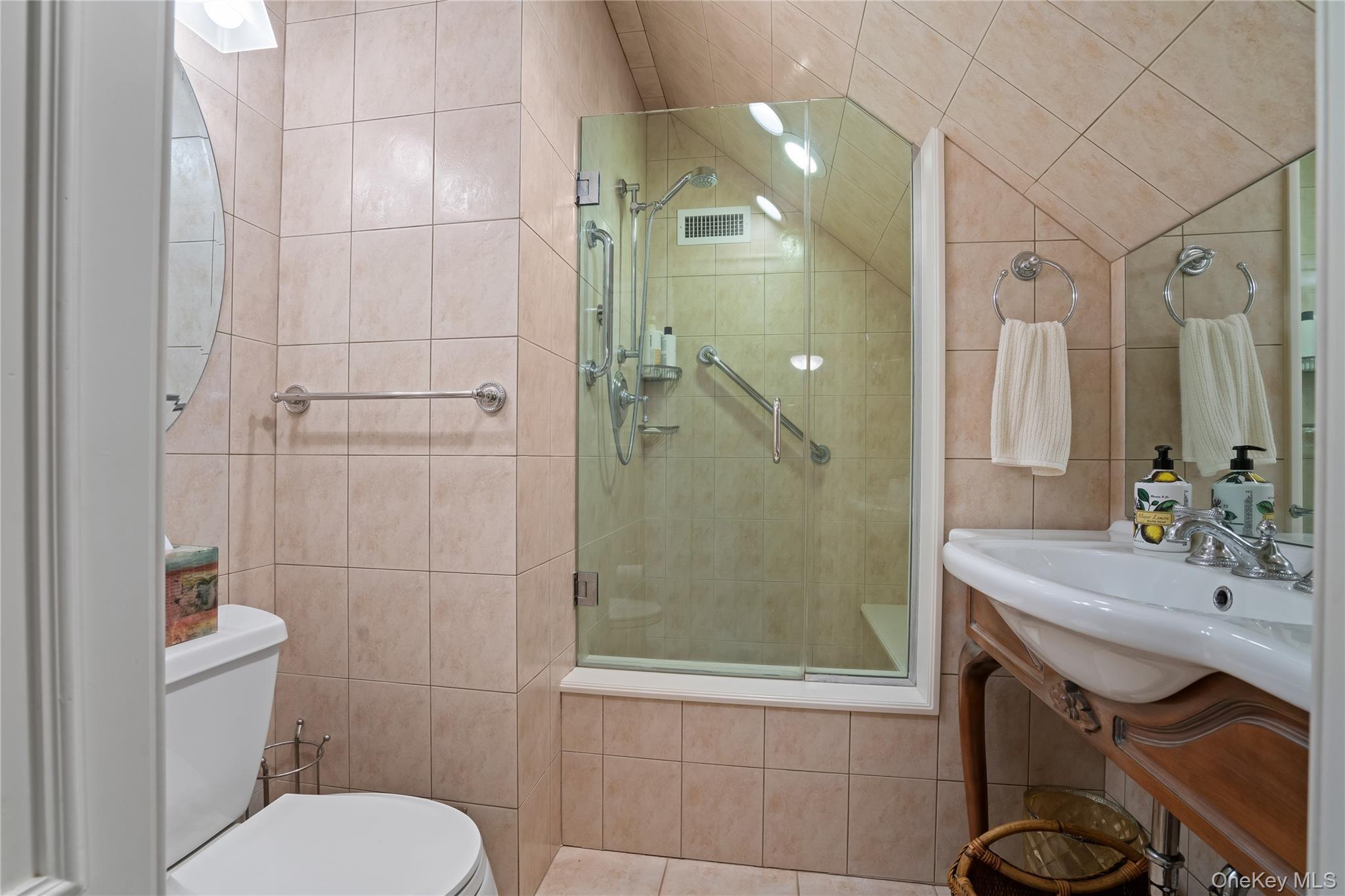 Single Family Bryant Nassau County, NY 11576, MLS-912885-36