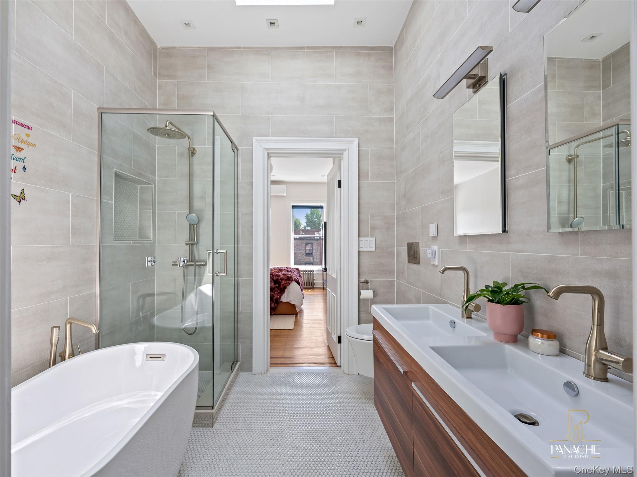 Single Family Putnam Brooklyn, NY 11216, MLS-912887-23