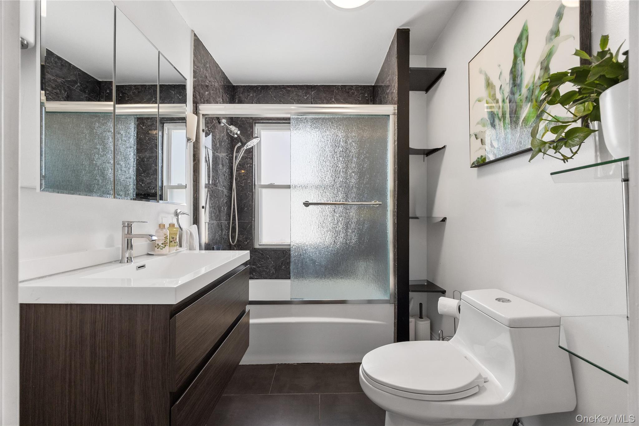 Single Family Long Beach Nassau County, NY 11520, MLS-912889-24