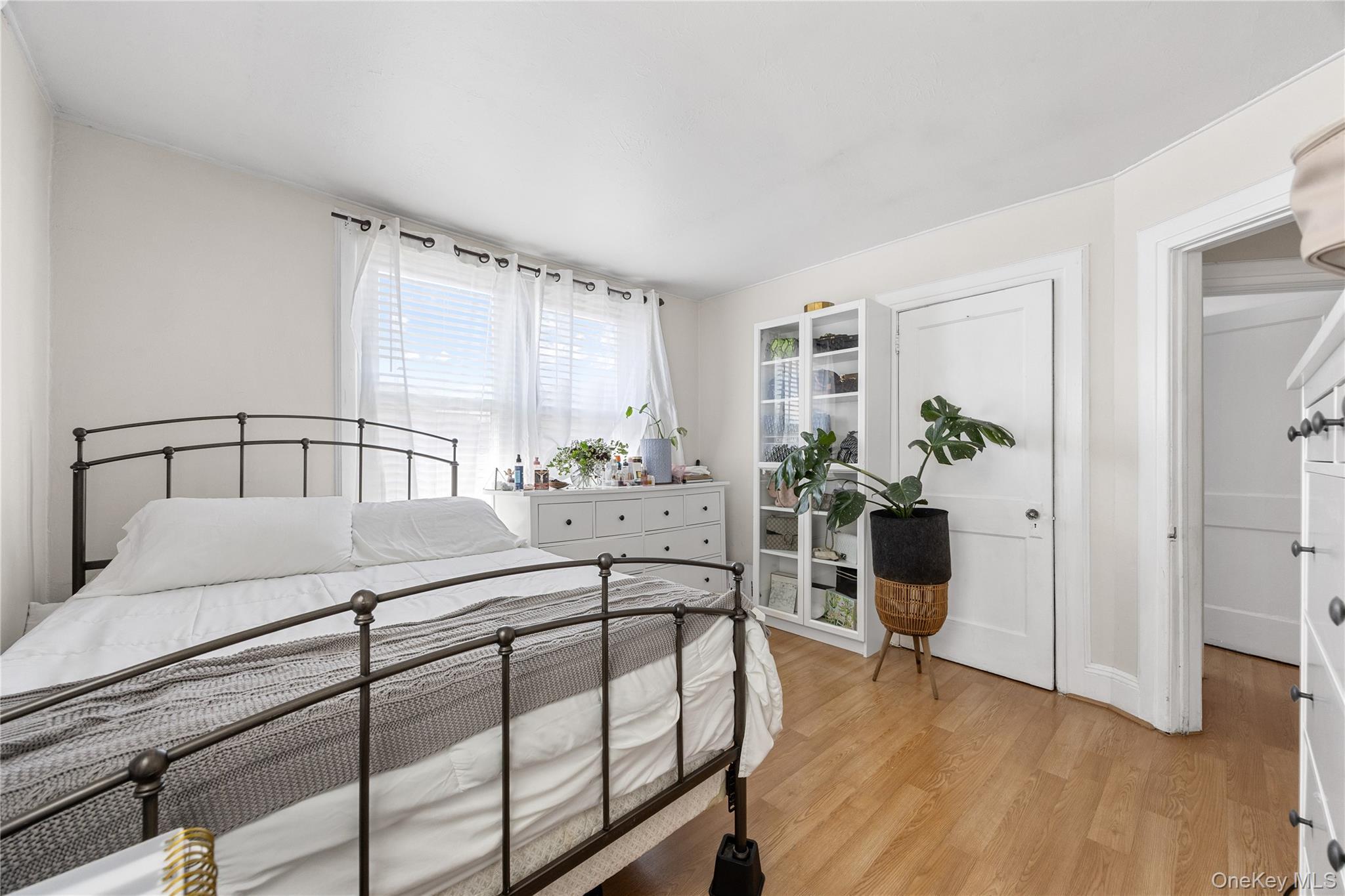 Single Family Long Beach Nassau County, NY 11520, MLS-912889-27