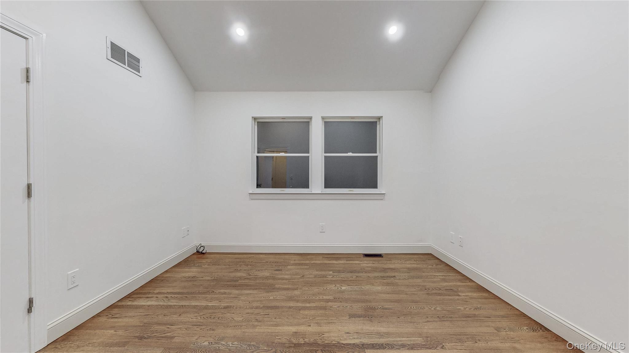 Single Family Red Creek  Suffolk County, NY 11946, MLS-912896-15