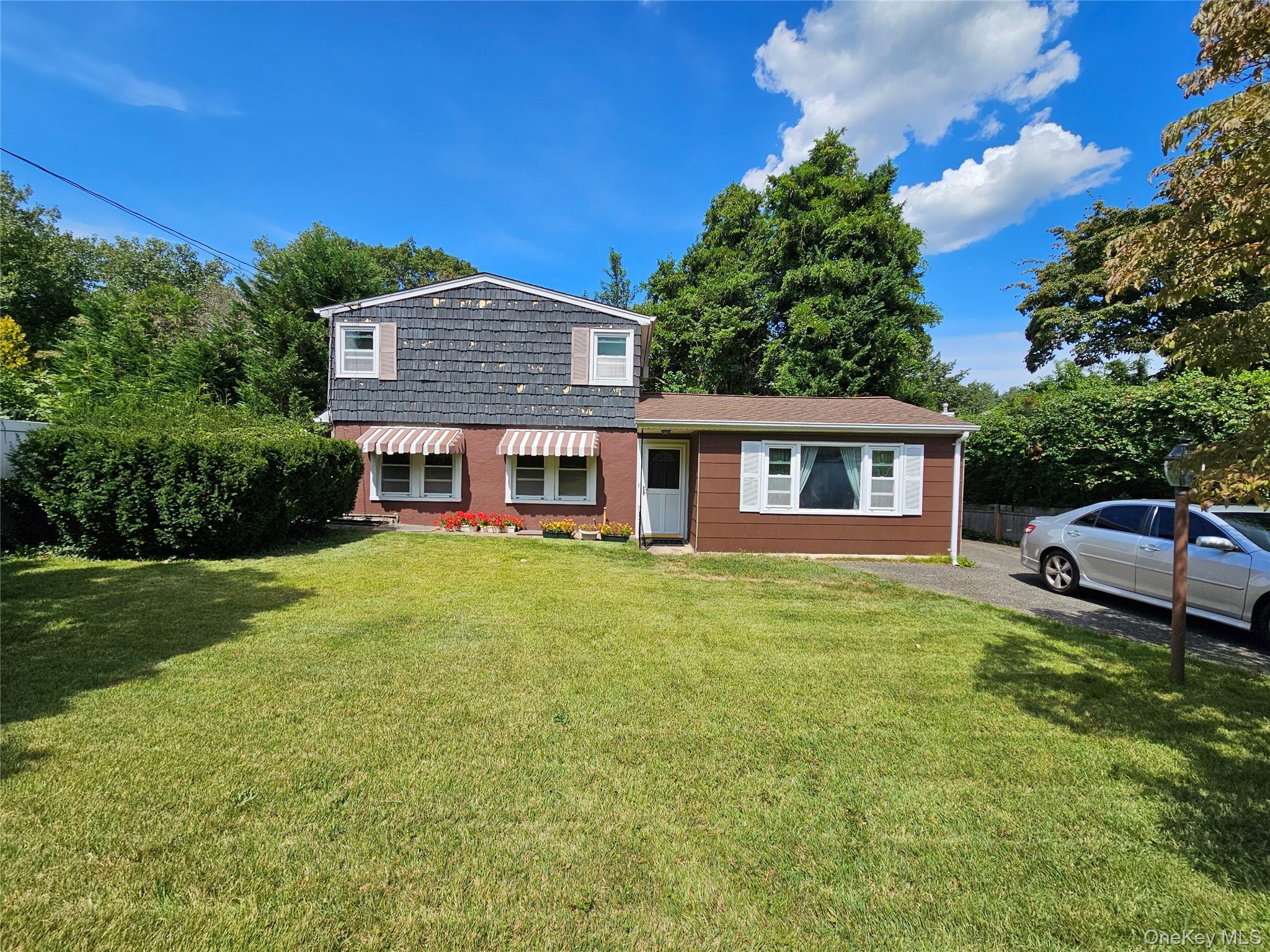 Single Family Cross  Nassau County, NY 11560, MLS-912897-2