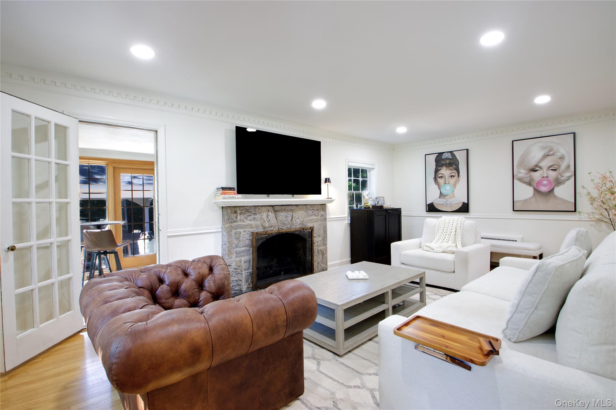 Single Family Squirrel Hill Nassau County, NY 11577, MLS-912901-10