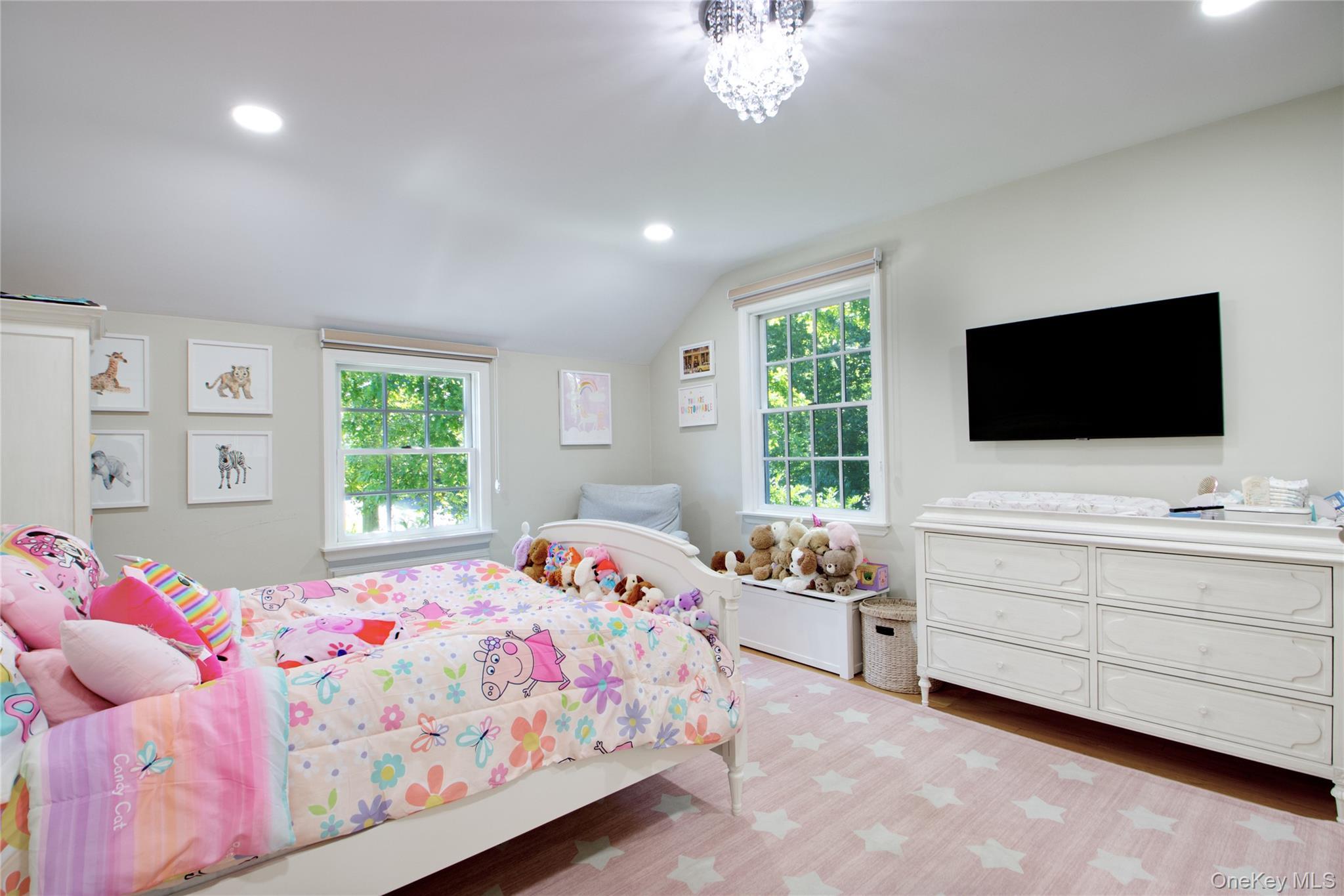 Single Family Squirrel Hill Nassau County, NY 11577, MLS-912901-21