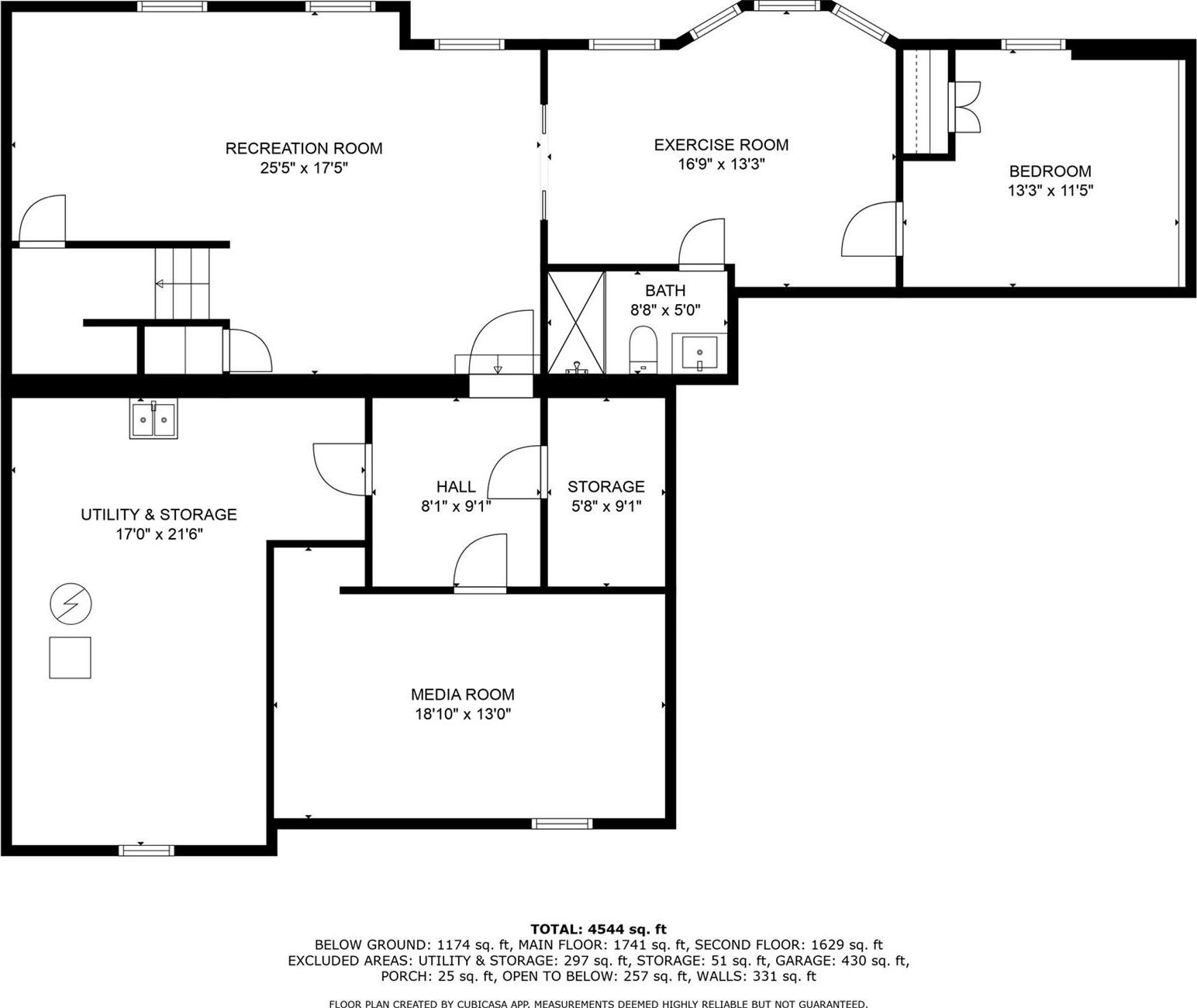 Single Family Squirrel Hill  Nassau County, NY 11577, MLS-912901-35