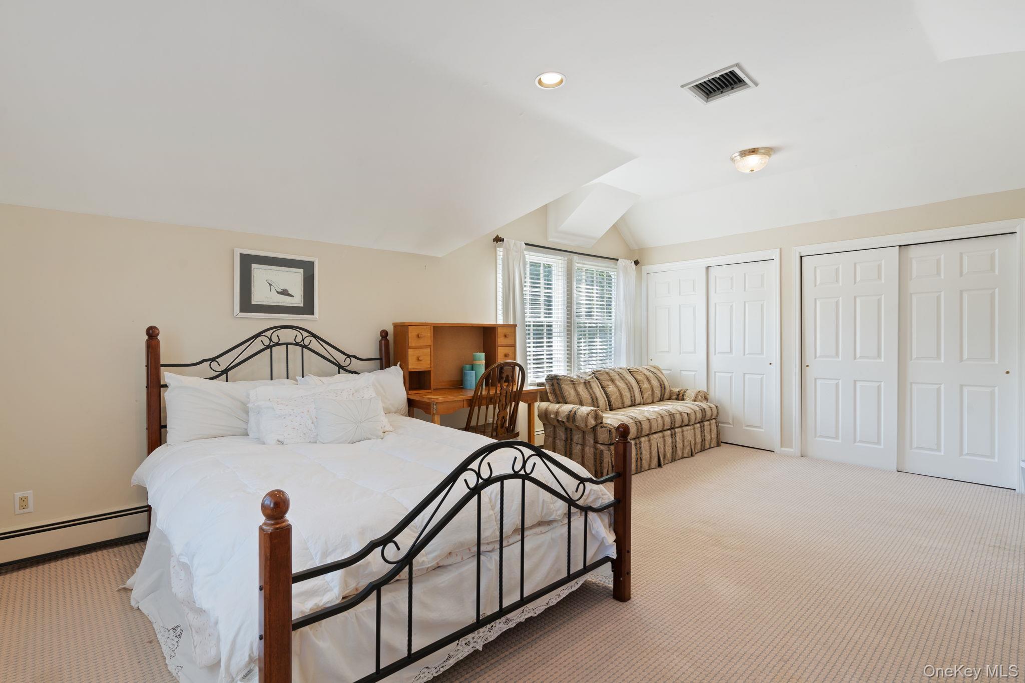 Single Family Daniel  Suffolk County, NY 11733, MLS-912911-26