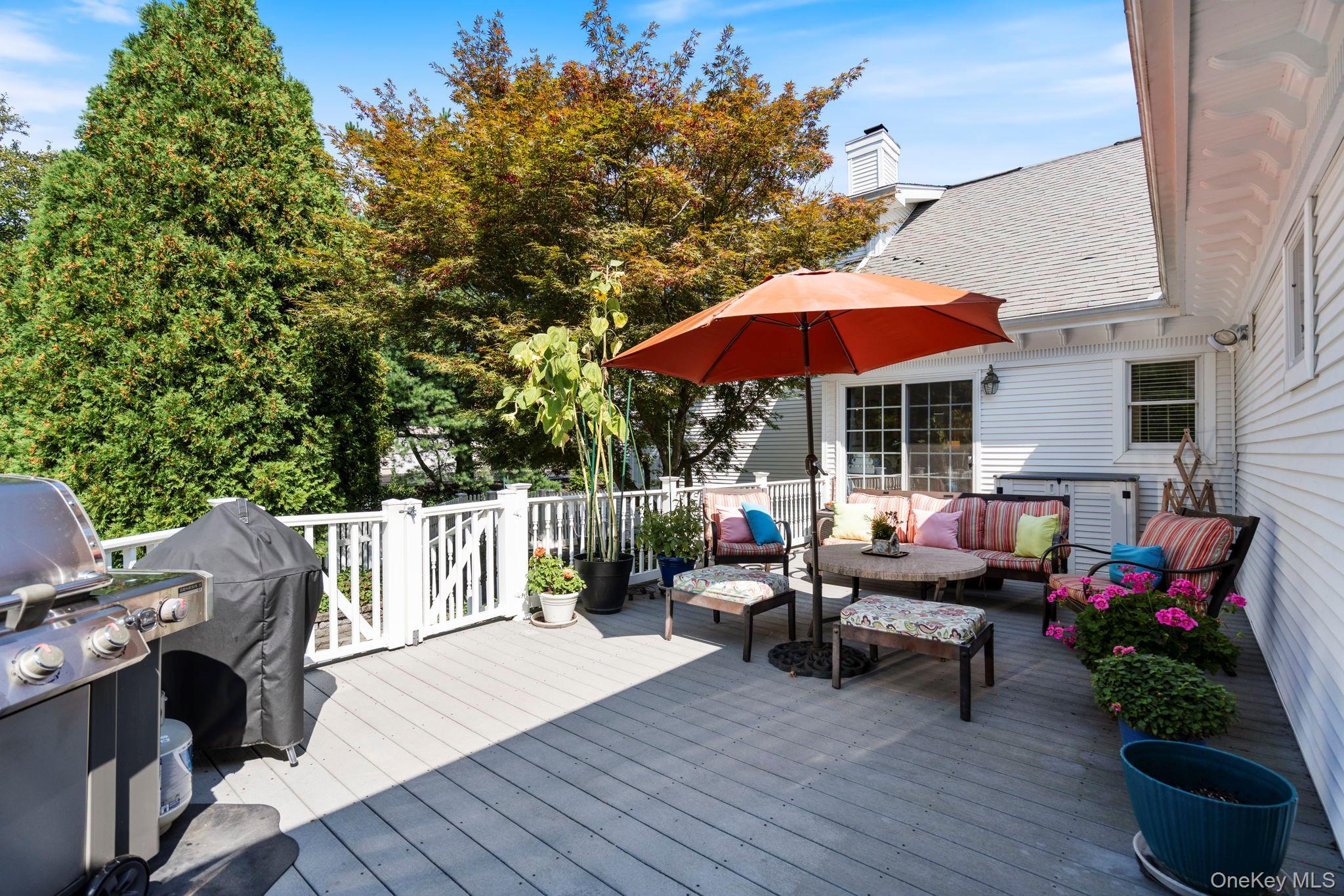 Single Family Daniel  Suffolk County, NY 11733, MLS-912911-35