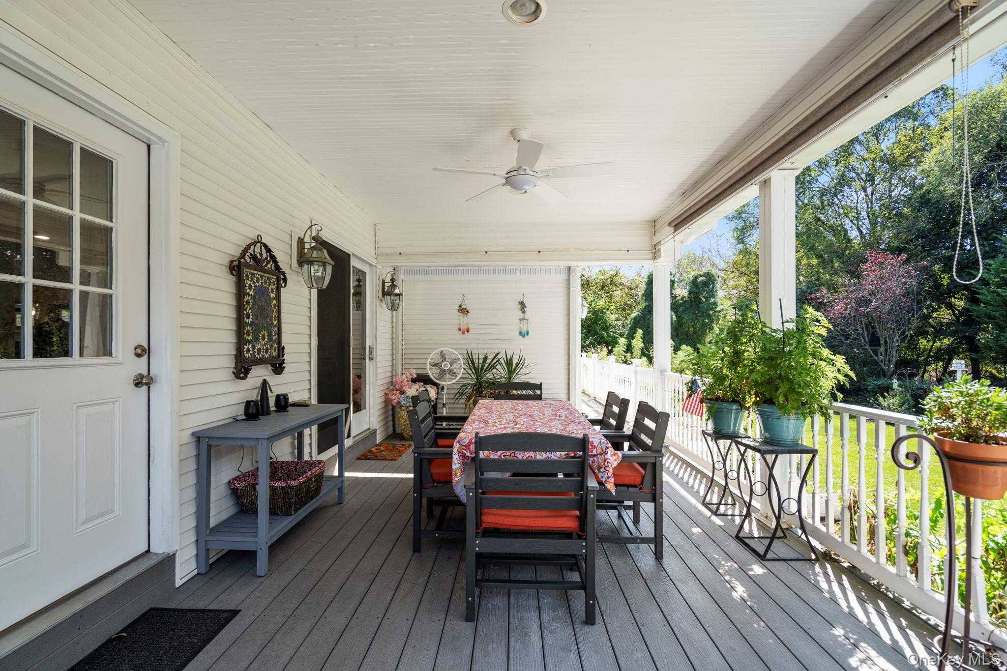 Single Family Daniel  Suffolk County, NY 11733, MLS-912911-37