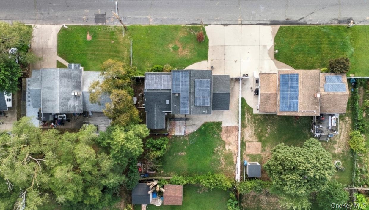 Single Family Gibson  Suffolk County, NY 11717, MLS-912913-15