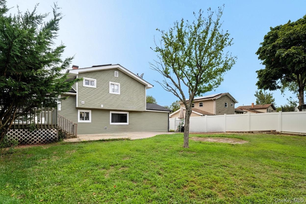 Single Family Gibson  Suffolk County, NY 11717, MLS-912913-2