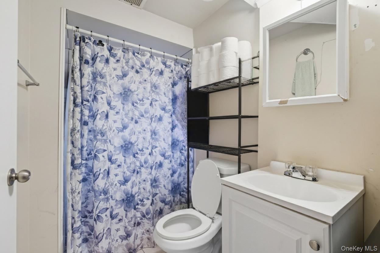 Single Family Gibson  Suffolk County, NY 11717, MLS-912913-8