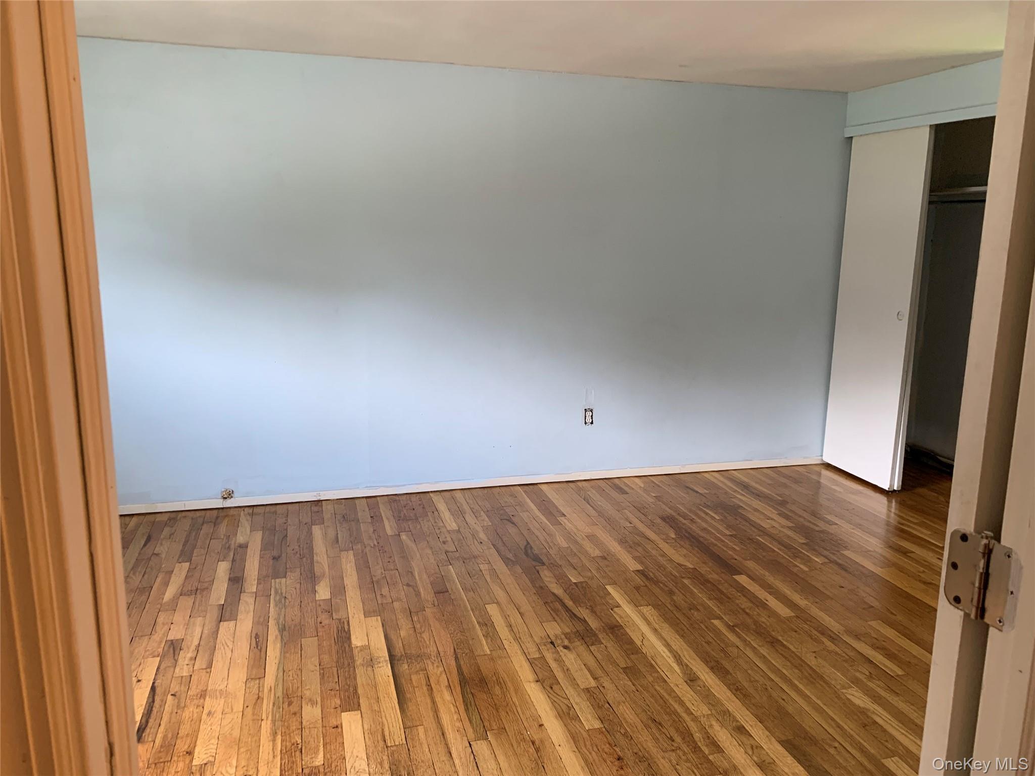 Single Family Monterey  Suffolk County, NY 11720, MLS-912918-10