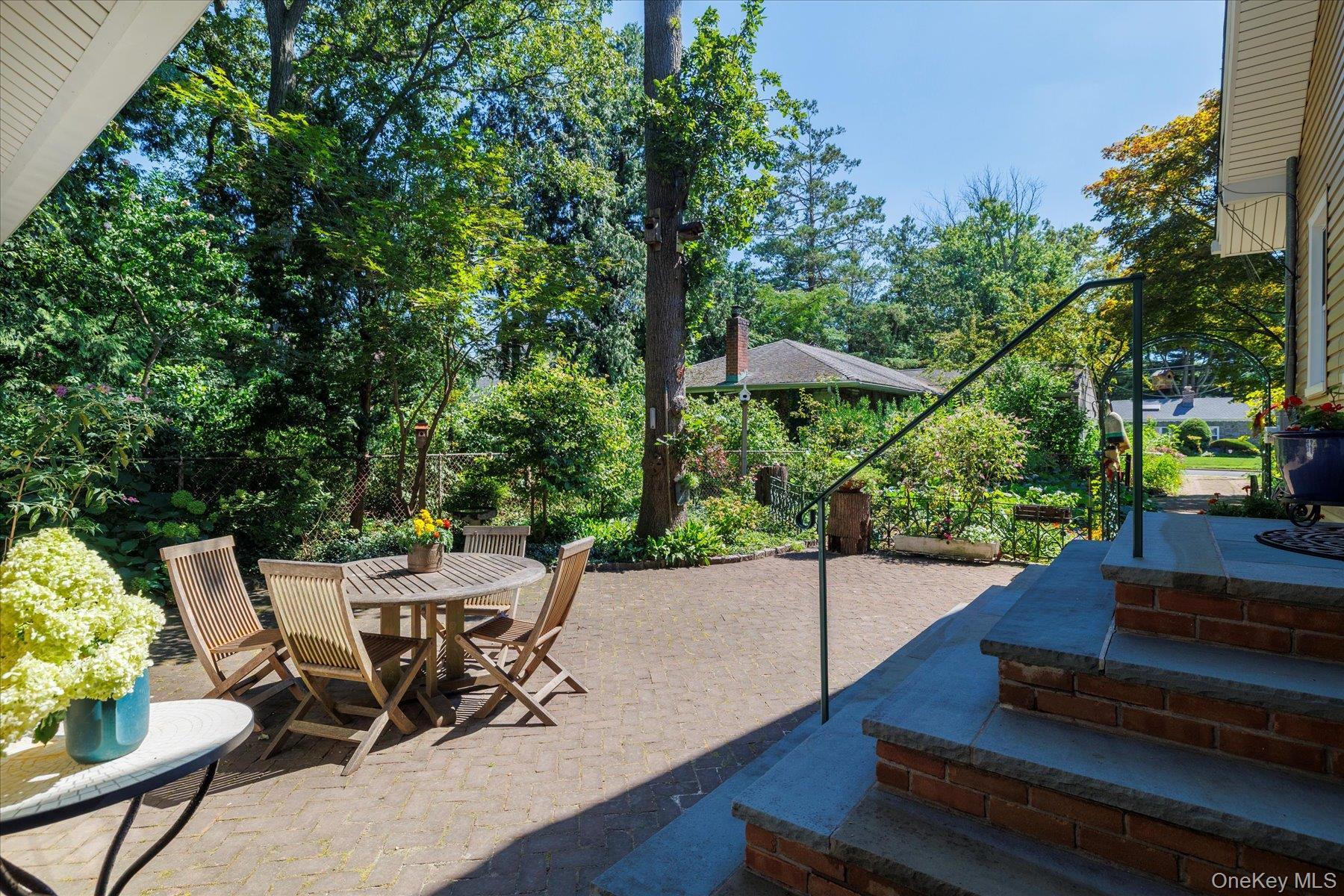 Single Family New York Nassau County, NY 11510, MLS-912954-11