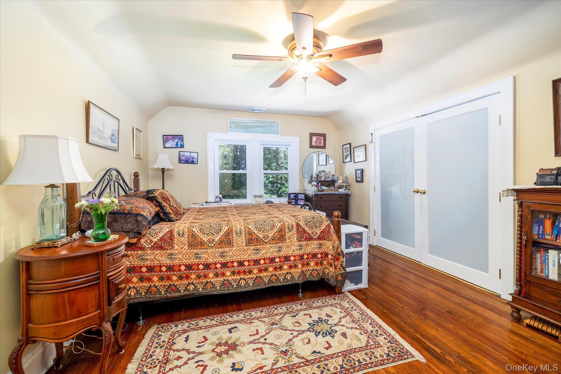 Single Family New York Nassau County, NY 11510, MLS-912954-25