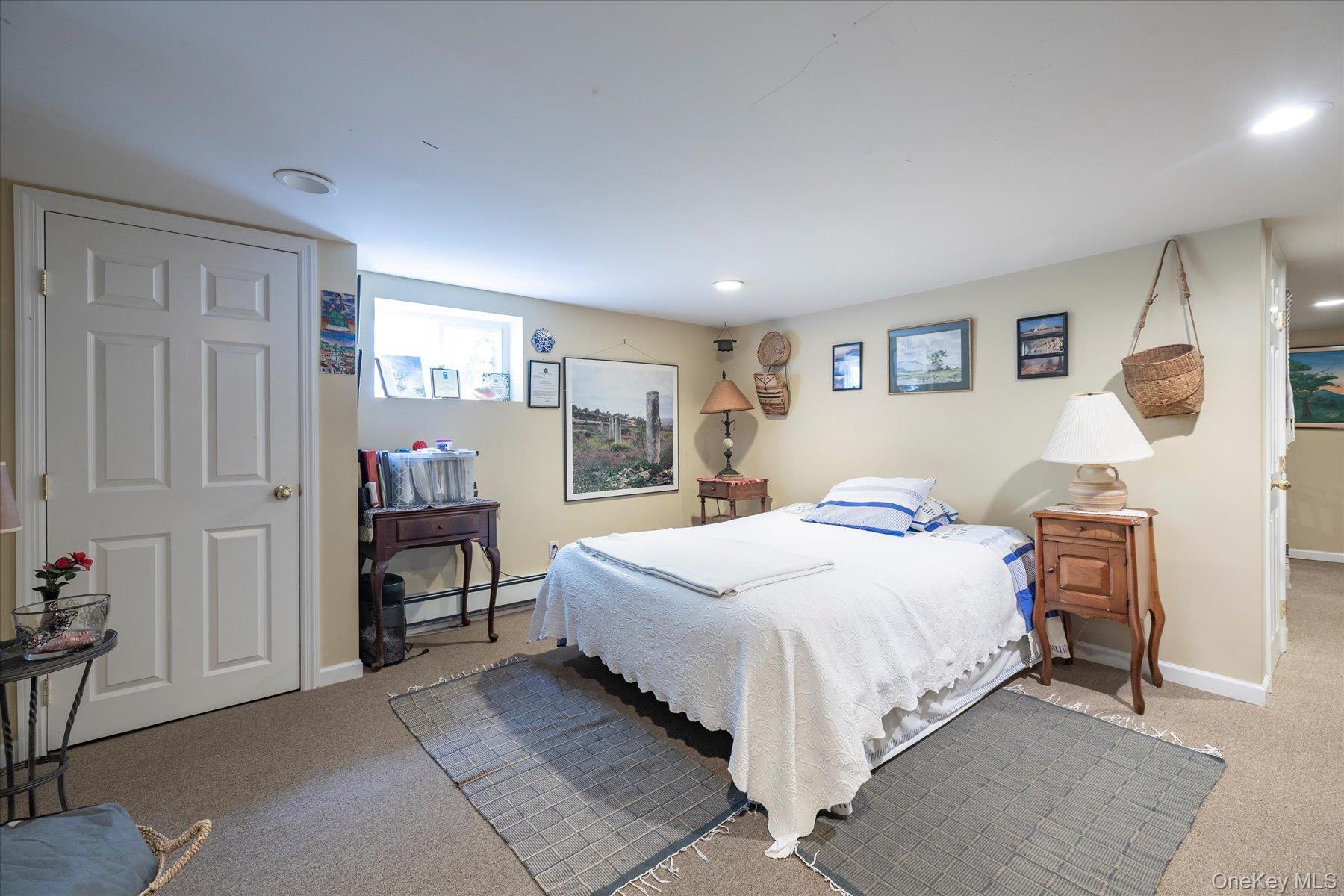 Single Family New York Nassau County, NY 11510, MLS-912954-27