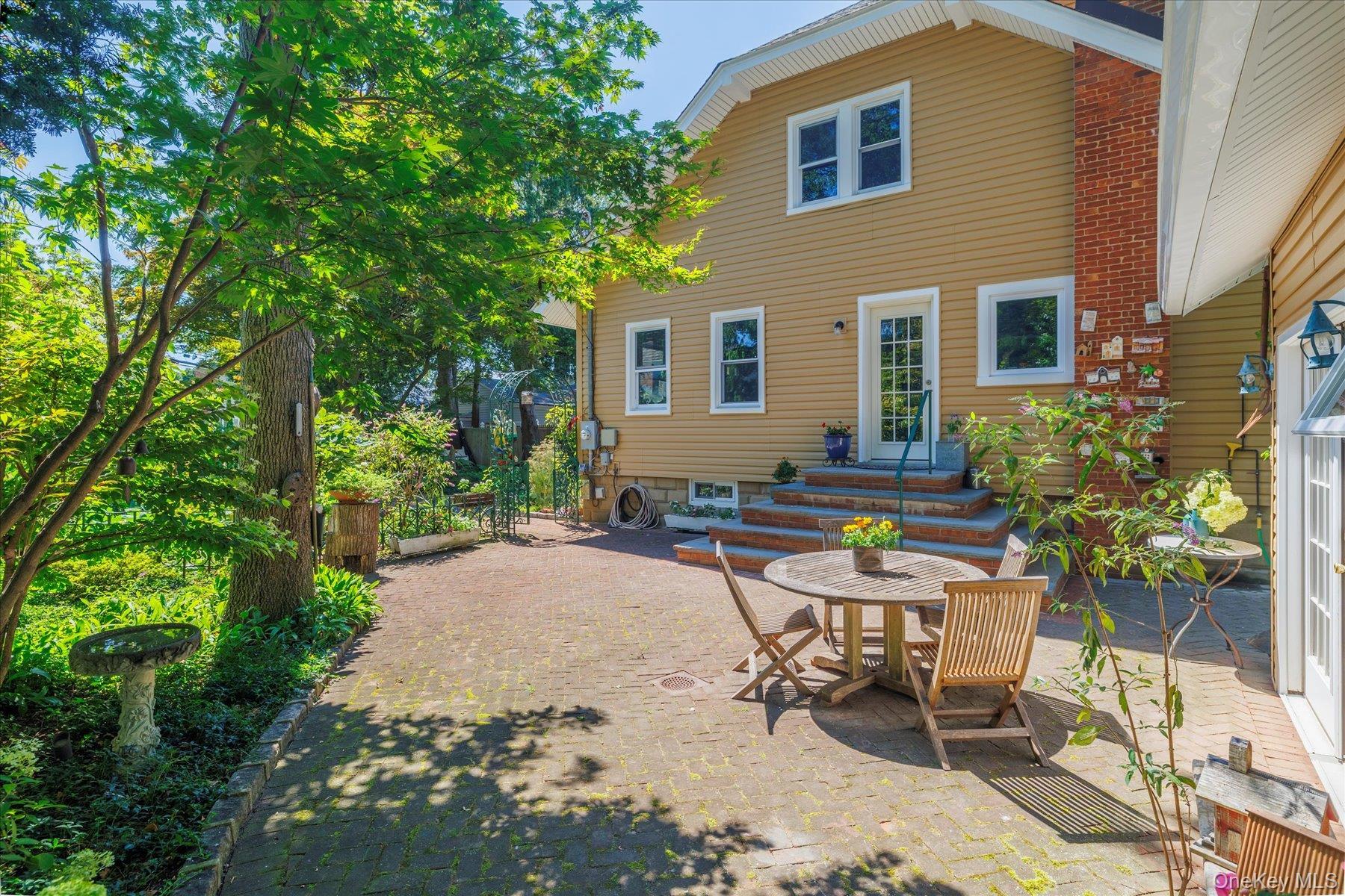 Single Family New York Nassau County, NY 11510, MLS-912954-5