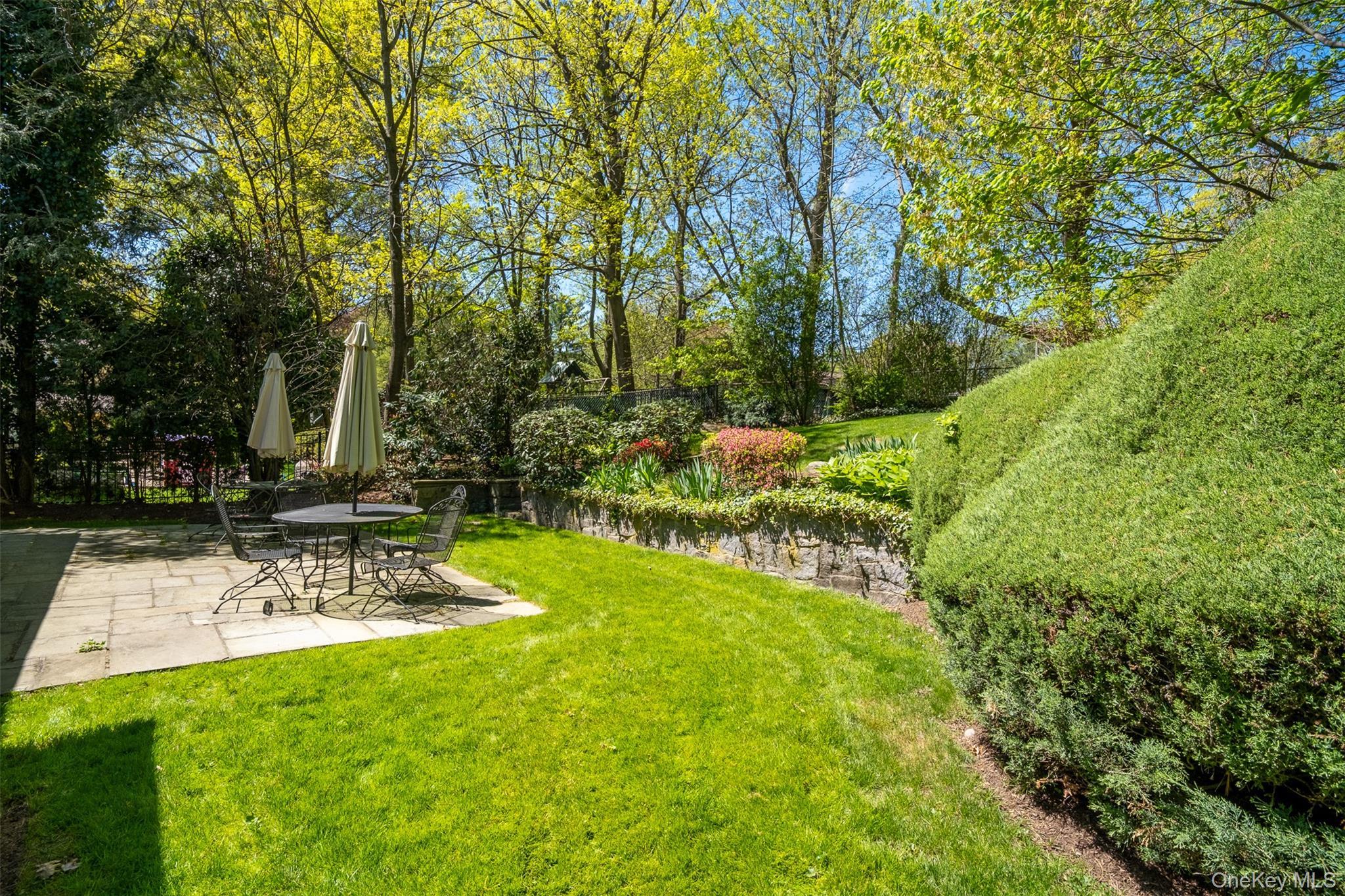 Single Family Sheldrake  Westchester County, NY 10804, MLS-912981-23