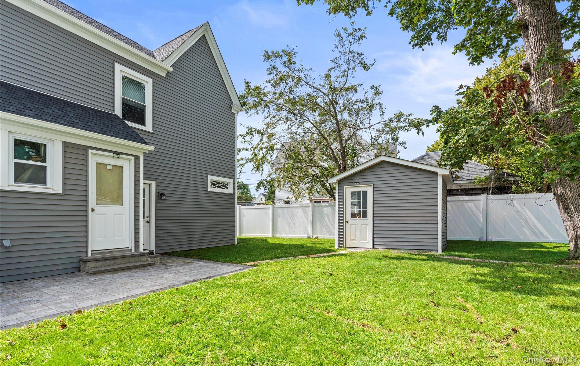 Single Family Northridge  Suffolk County, NY 11772, MLS-912986-18