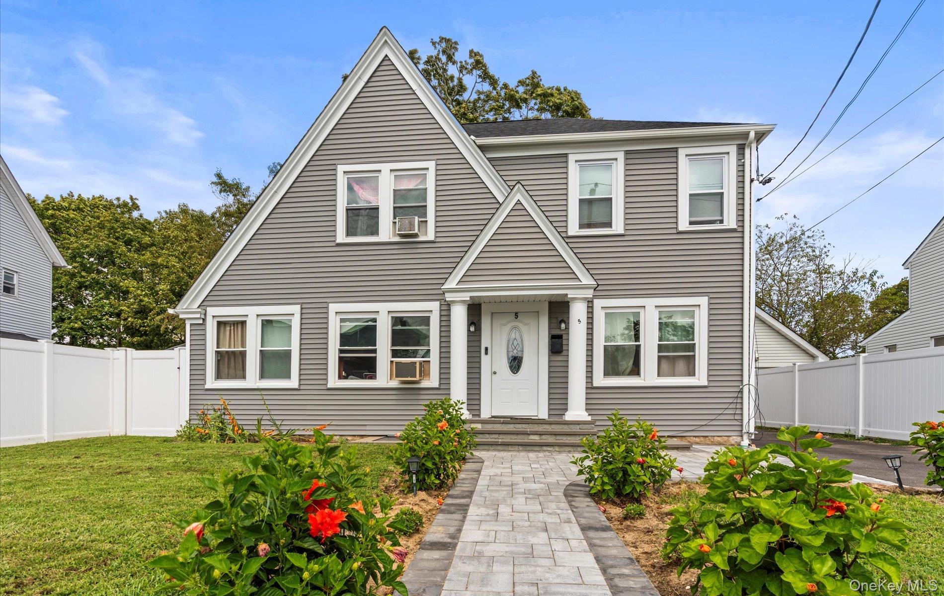 Single Family Northridge  Suffolk County, NY 11772, MLS-912986-2