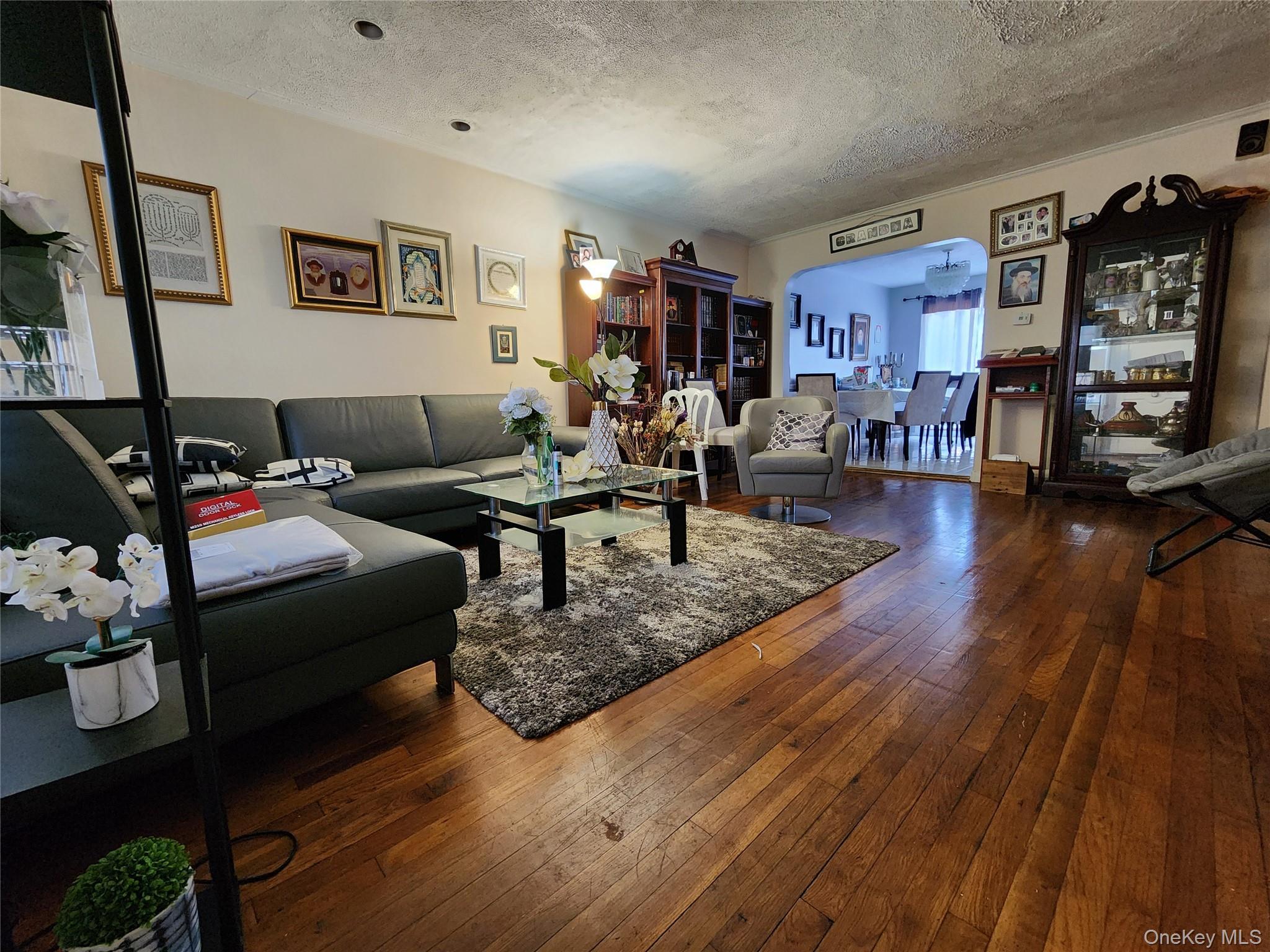 Single Family 68th  Queens, NY 11367, MLS-912987-2