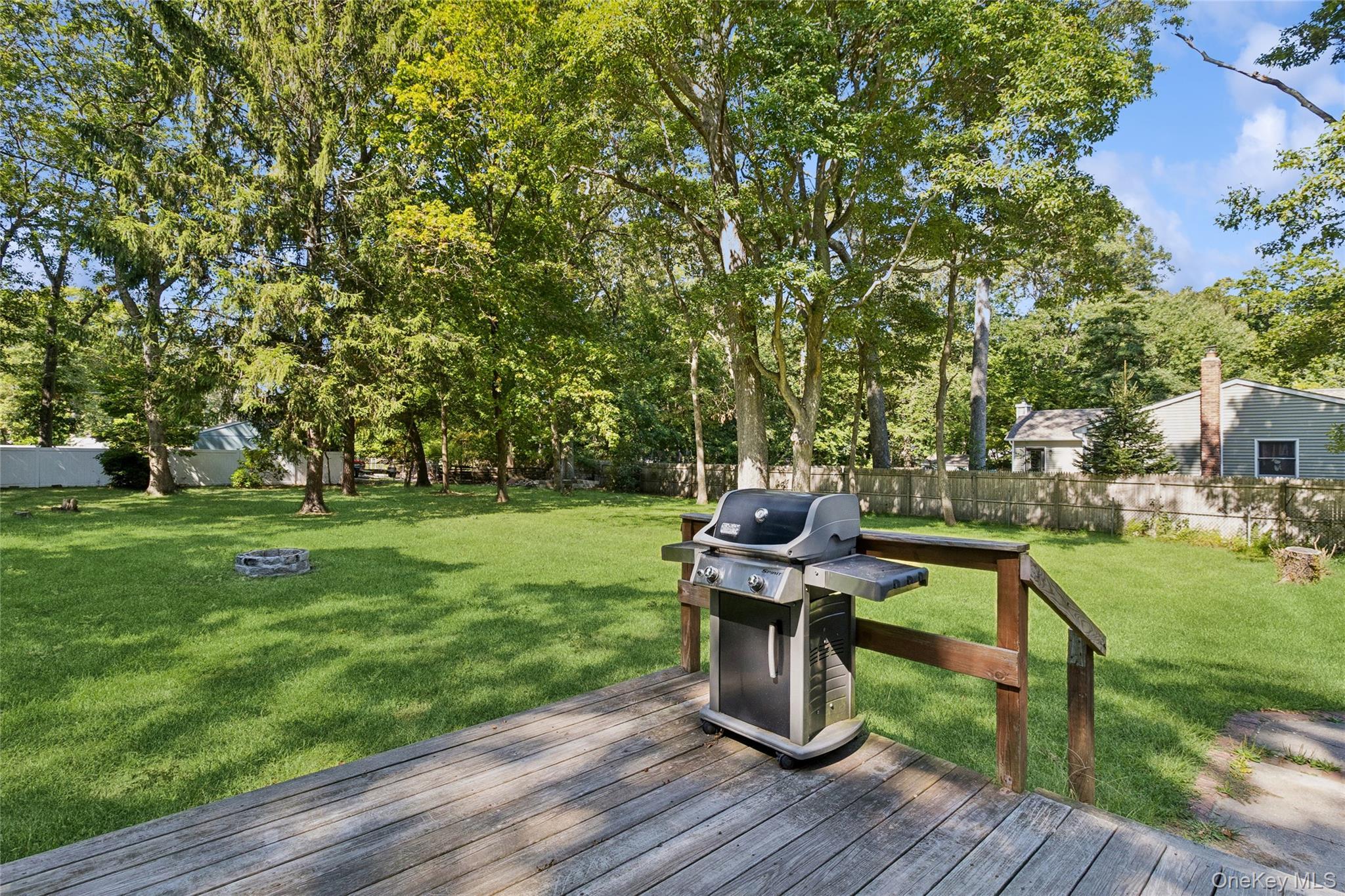 Single Family Swezeytown  Suffolk County, NY 11953, MLS-912988-21