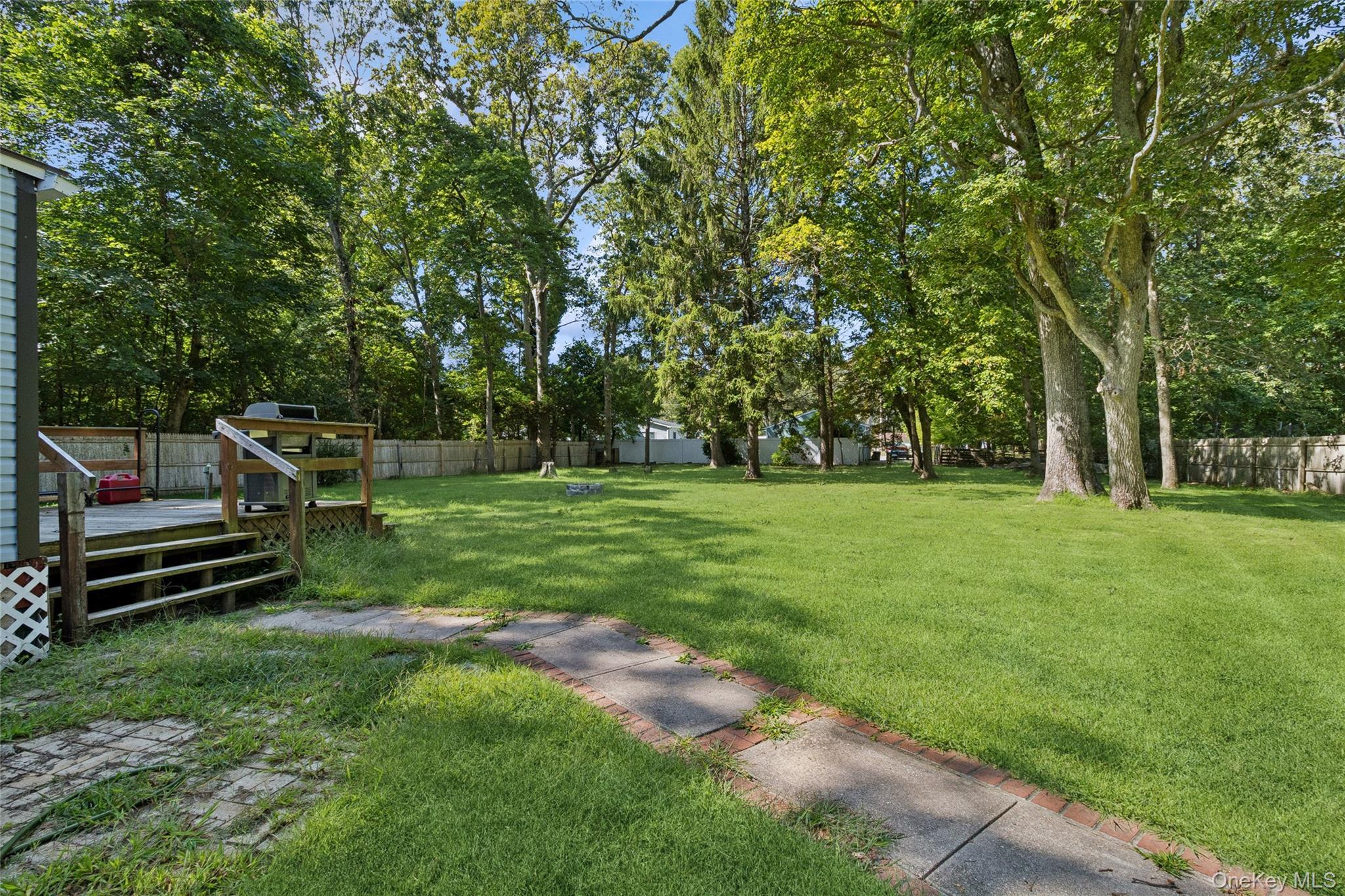 Single Family Swezeytown  Suffolk County, NY 11953, MLS-912988-22