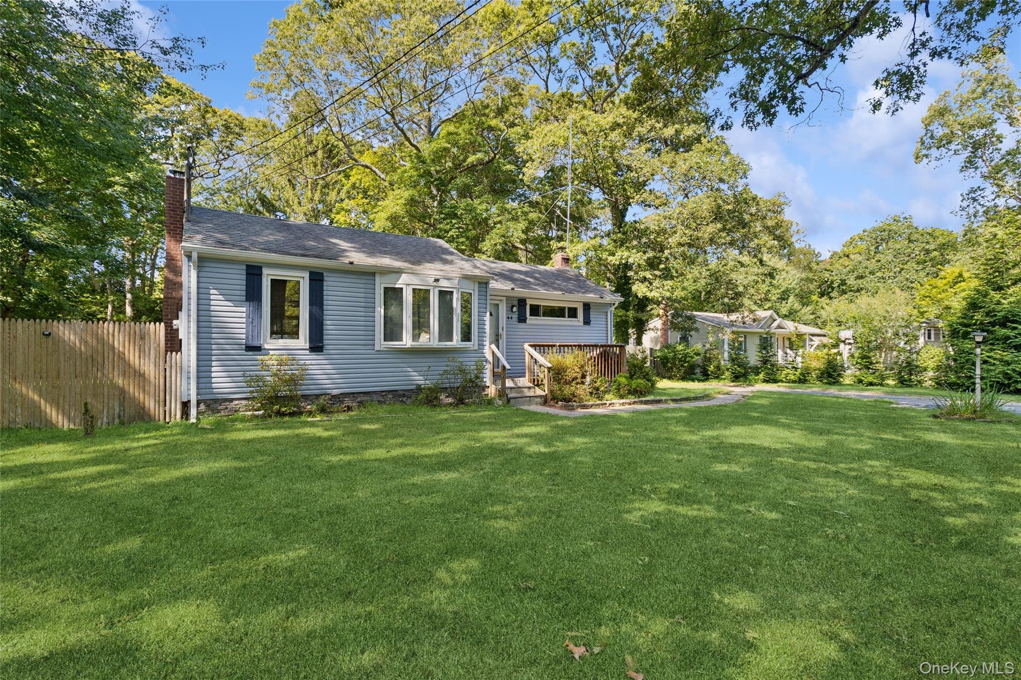 Single Family Swezeytown  Suffolk County, NY 11953, MLS-912988-28