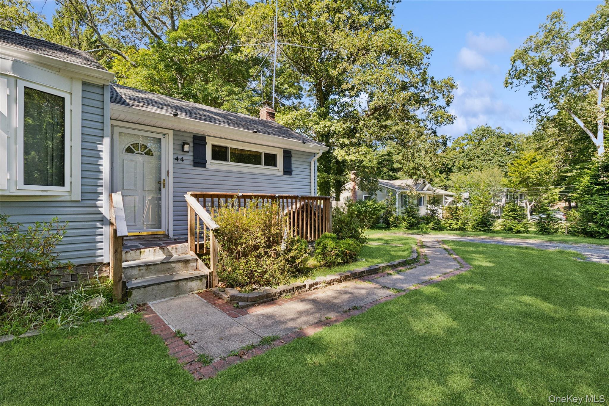 Single Family Swezeytown  Suffolk County, NY 11953, MLS-912988-29