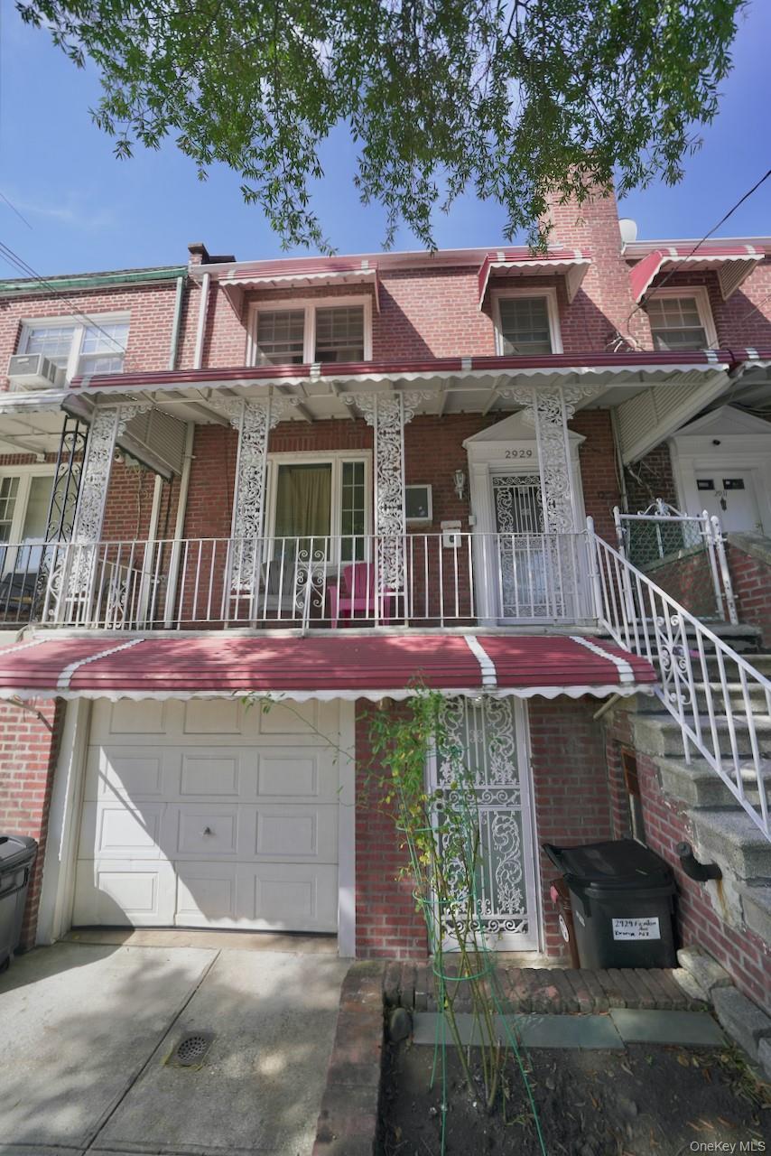 Single Family Fenton Ave  Bronx, NY 10469, MLS-913011-2