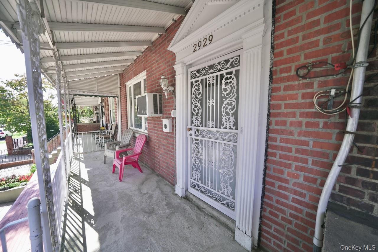 Single Family Fenton Ave  Bronx, NY 10469, MLS-913011-4