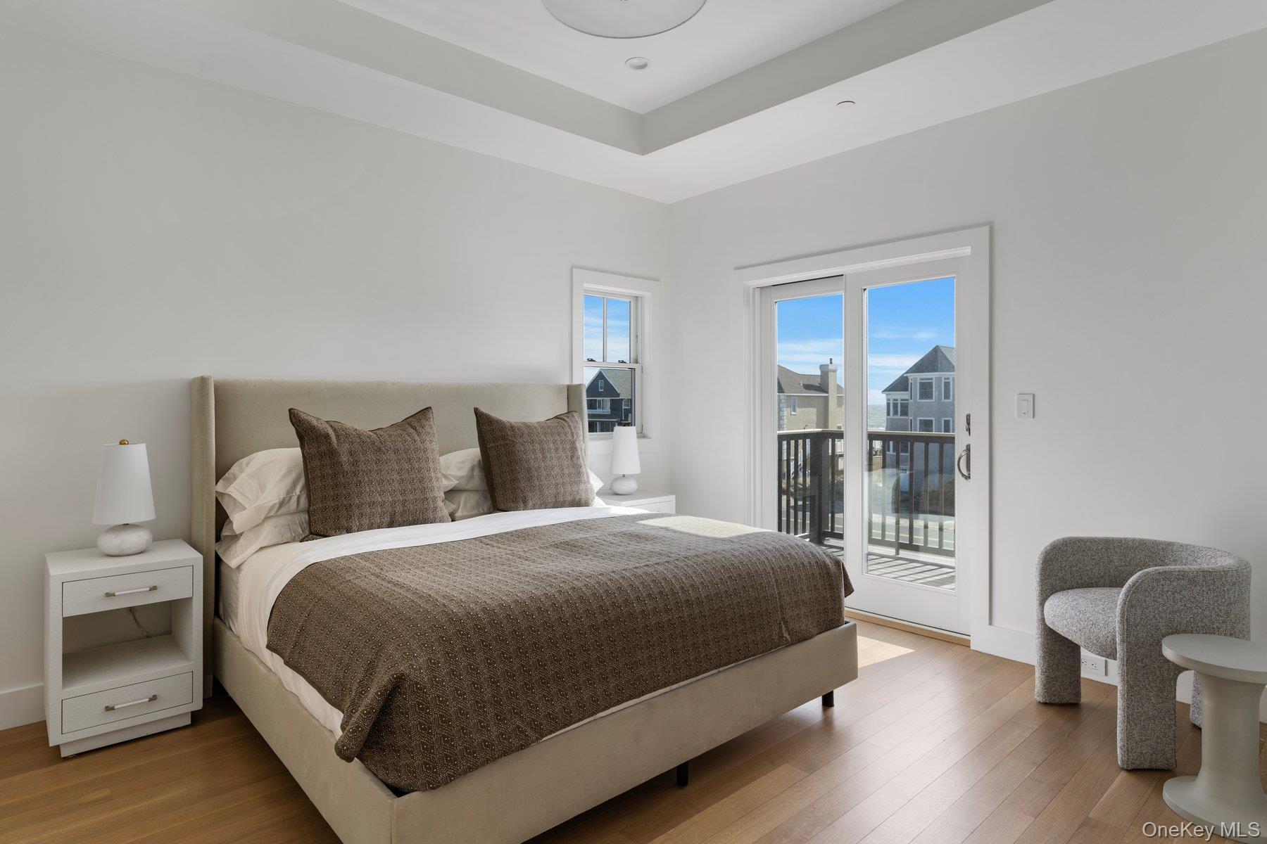 Single Family Dune Suffolk County, NY 11978, MLS-913015-20