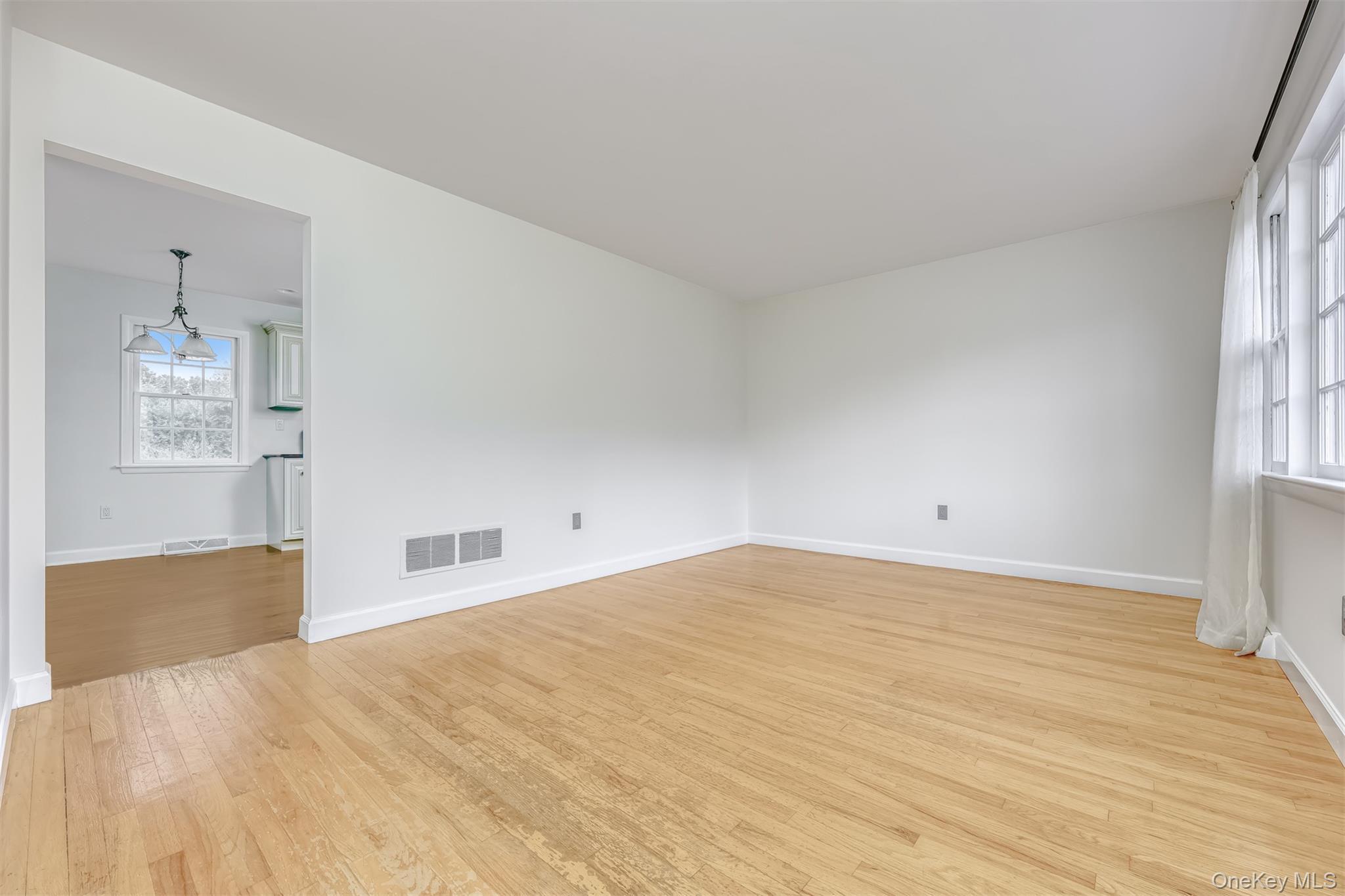 Single Family Church Rockland County, NY 10901, MLS-913029-6