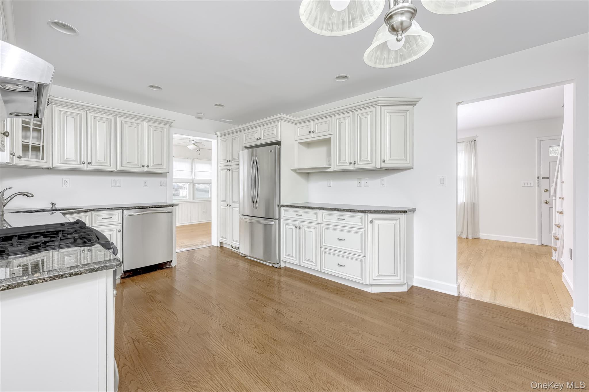 Single Family Church Rockland County, NY 10901, MLS-913029-8