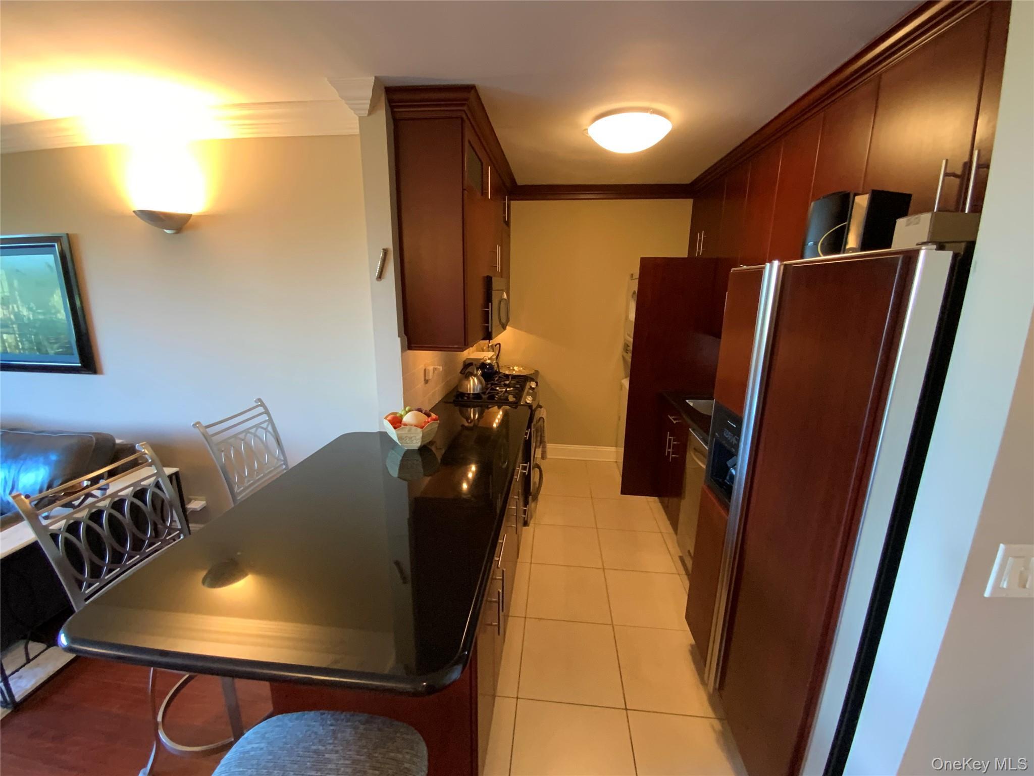 Coop Grand Central  Queens, NY 11005, MLS-913045-5