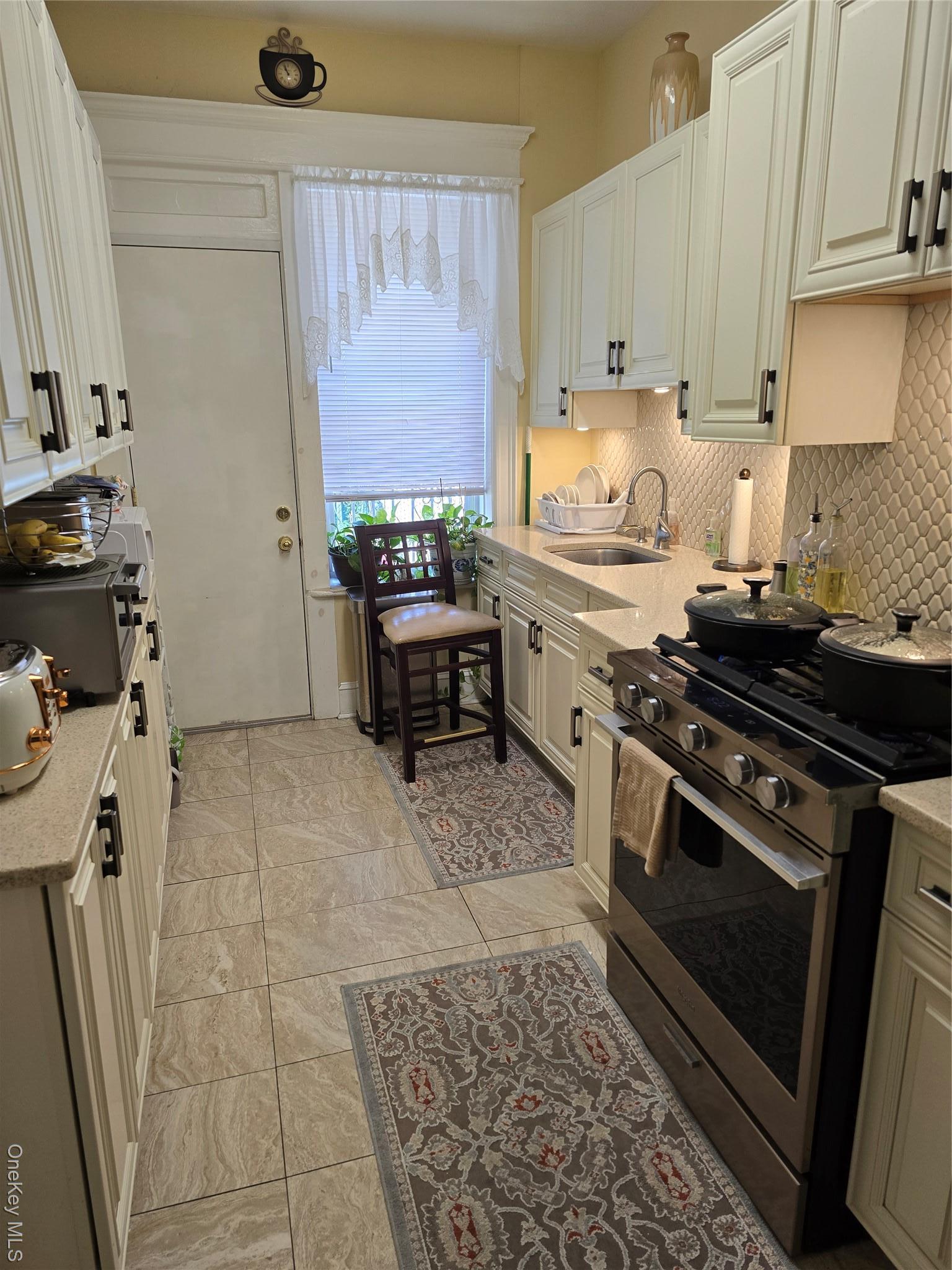 Single Family Jerome Brooklyn, NY 11207, MLS-913064-9