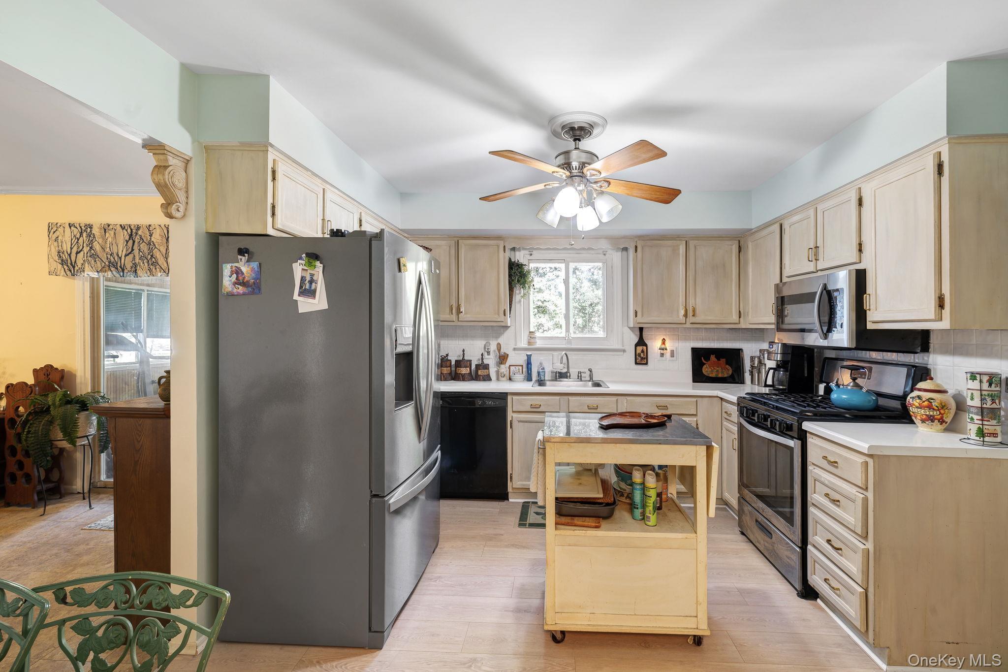 Single Family Mohican Orange County, NY 12550, MLS-913067-2