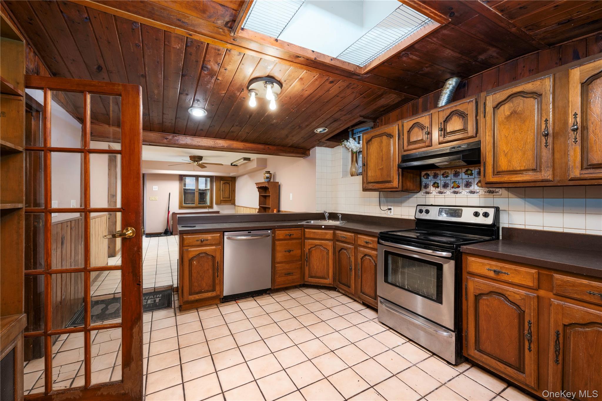 Single Family Juengstville  Putnam County, NY 10509, MLS-913089-8