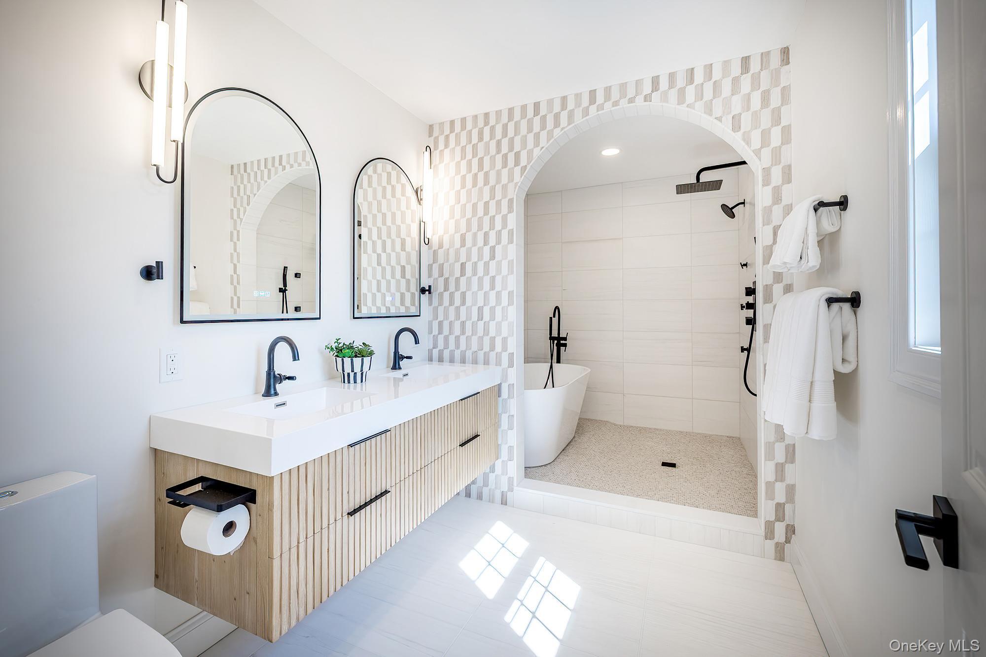 Single Family Van Cortlandt  Westchester County, NY 10598, MLS-913119-17