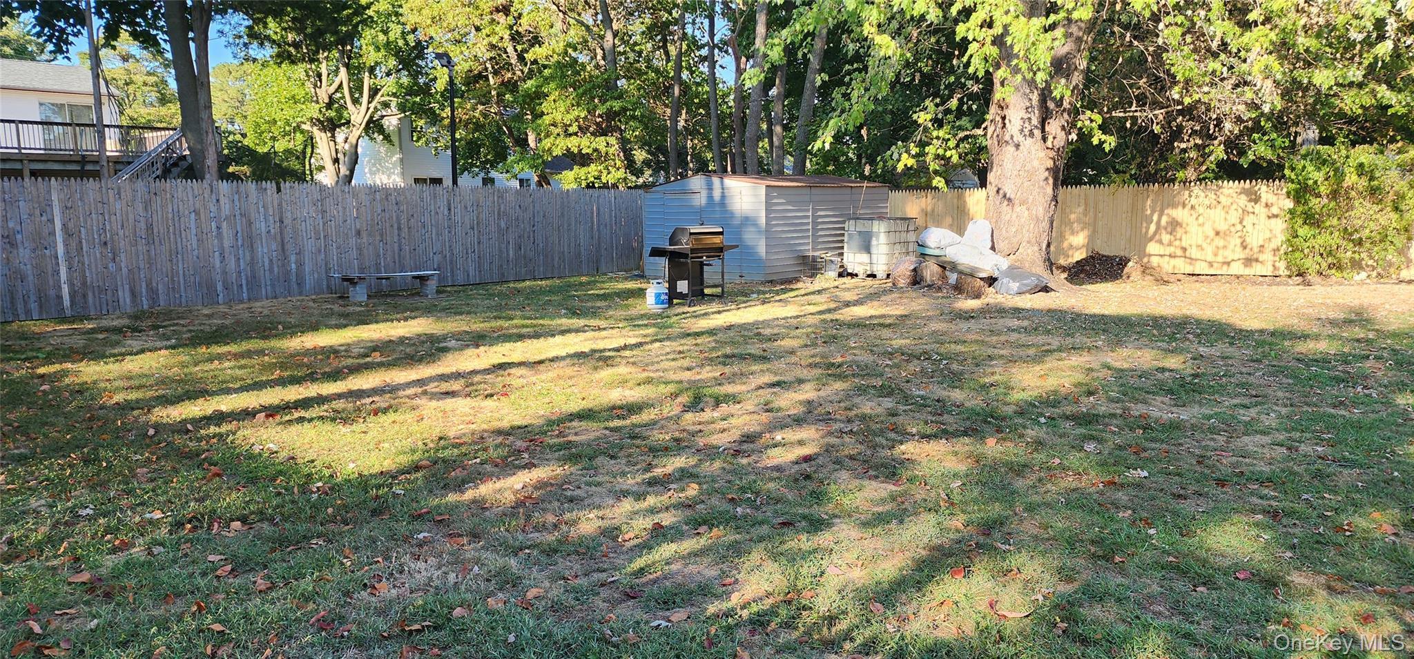 Single Family Merrill Suffolk County, NY 11717, MLS-913123-8