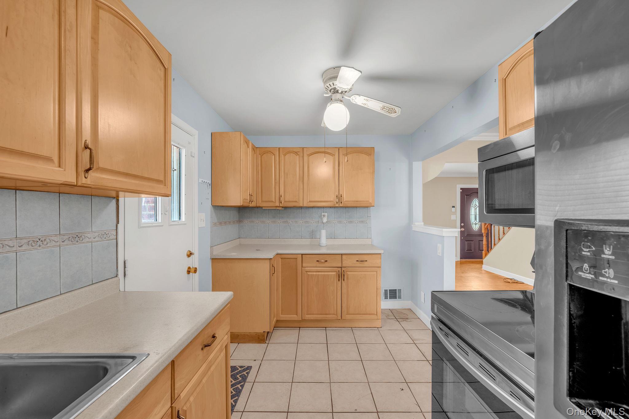 Single Family Barbara  Nassau County, NY 11554, MLS-913170-12