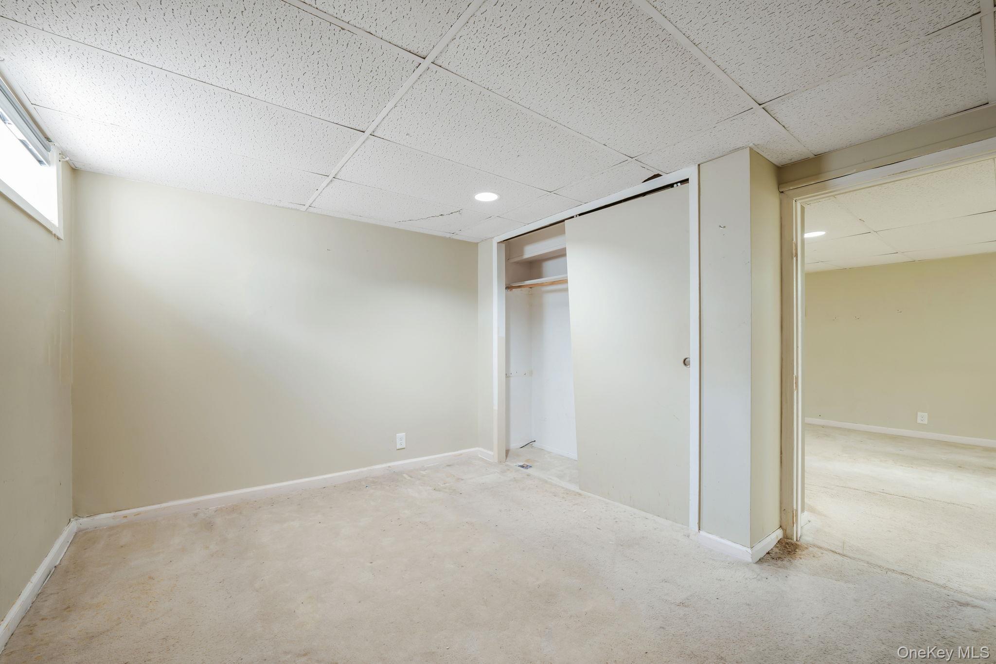 Single Family Barbara  Nassau County, NY 11554, MLS-913170-26