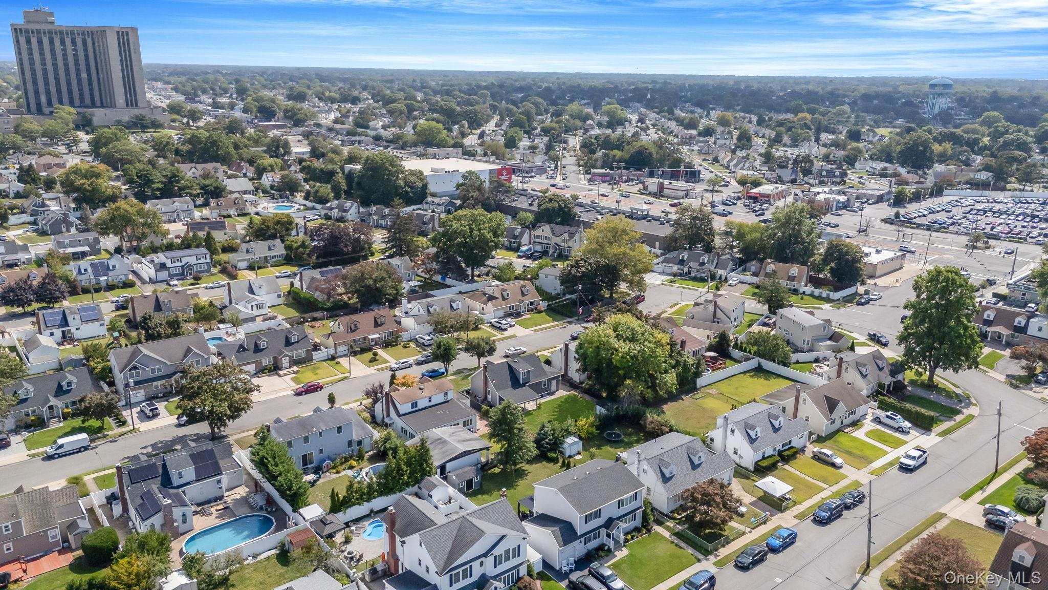 Single Family Barbara  Nassau County, NY 11554, MLS-913170-43