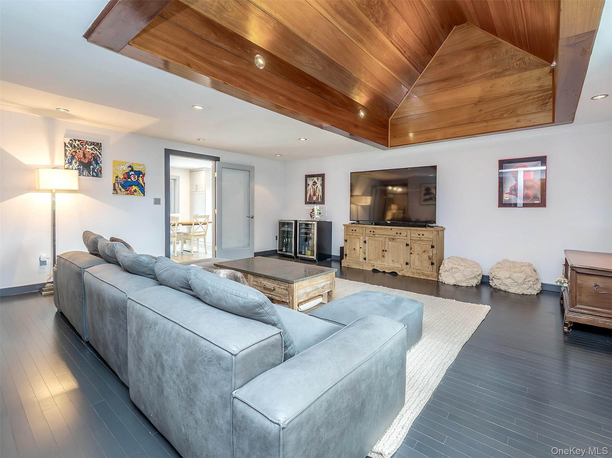 Single Family Highland Nassau County, NY 11542, MLS-913197-13