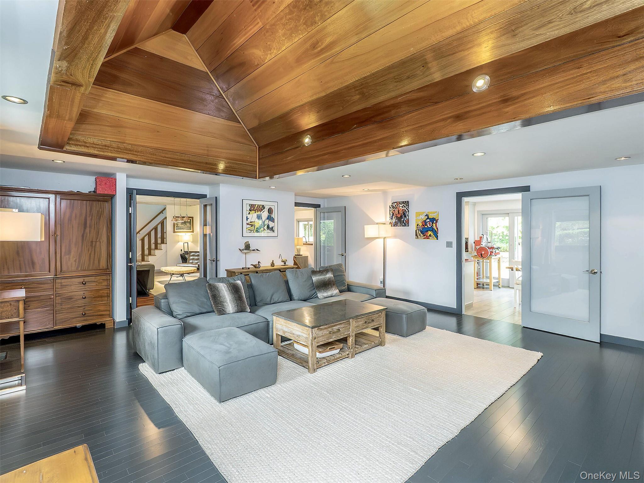 Single Family Highland Nassau County, NY 11542, MLS-913197-14