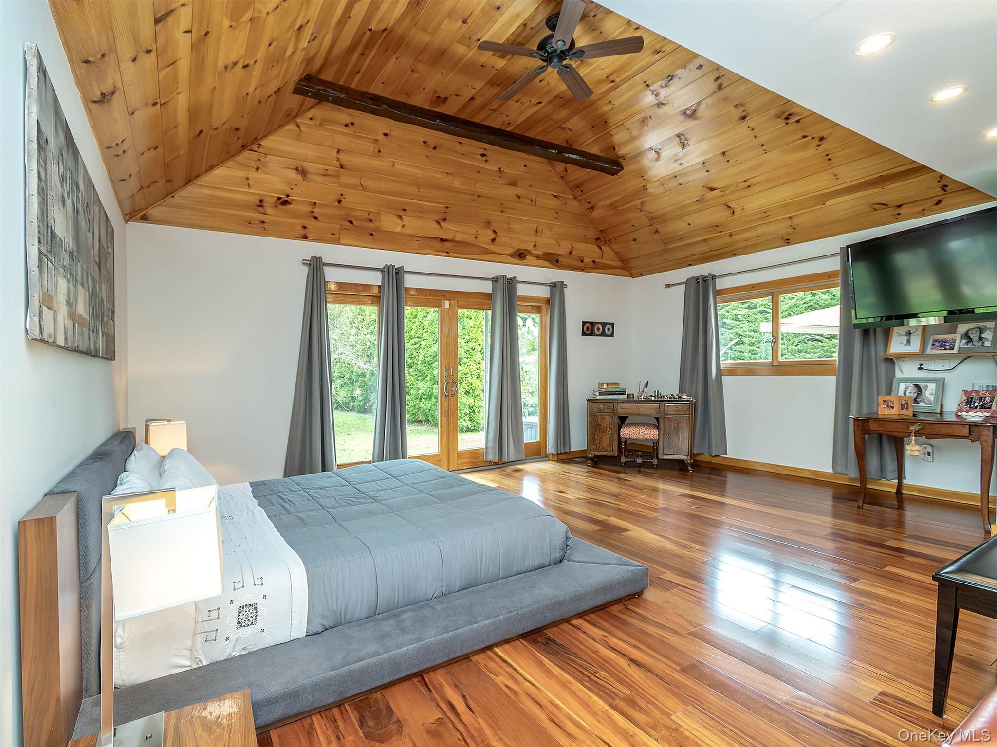 Single Family Highland Nassau County, NY 11542, MLS-913197-16